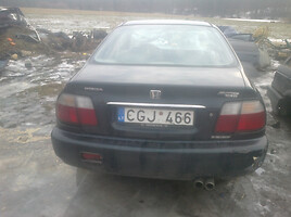 Honda Accord V 1996 г запчясти