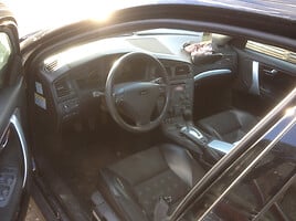 Volvo S60 I 2002 г запчясти