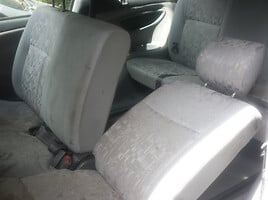 Toyota Previa 2002 y parts