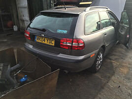 Volvo V40 I 2003 m dalys