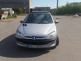 Peugeot 206 1.1 BENZINAS 44 KW 1999 г запчясти