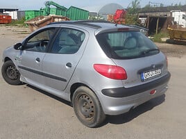 Peugeot 206 1.1 BENZINAS 44 KW 1999 г запчясти