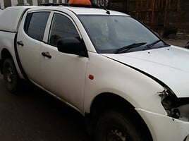 Mitsubishi L200 2007 m dalys