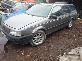 Volkswagen Passat B3 1993 y parts