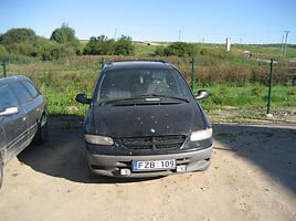 Chrysler Grand Voyager II 2000 m dalys