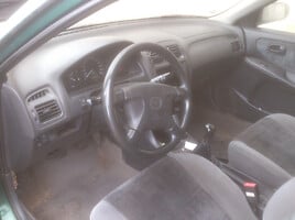 Mazda 626 V 2000 m dalys