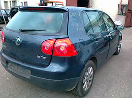 Volkswagen Golf V 2005 г запчясти