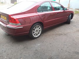 Volvo S60 I 2005 m dalys