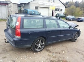 Volvo V70 II D5 96KW commonrail 2004 y parts