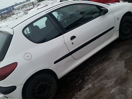 Peugeot 206 2001 m dalys