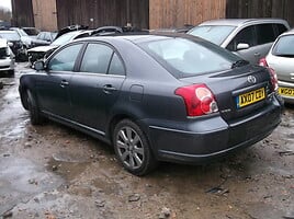 Toyota Avensis II 2007 y parts