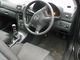 Toyota Avensis II 2007 y parts