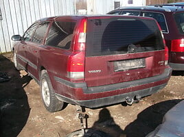 Volvo V70 II 2004 г запчясти