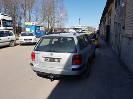 Volkswagen Passat B5 1.9 DYZELIS 81 KW 1998 г запчясти