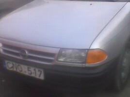 Opel Astra Sedanas 1993