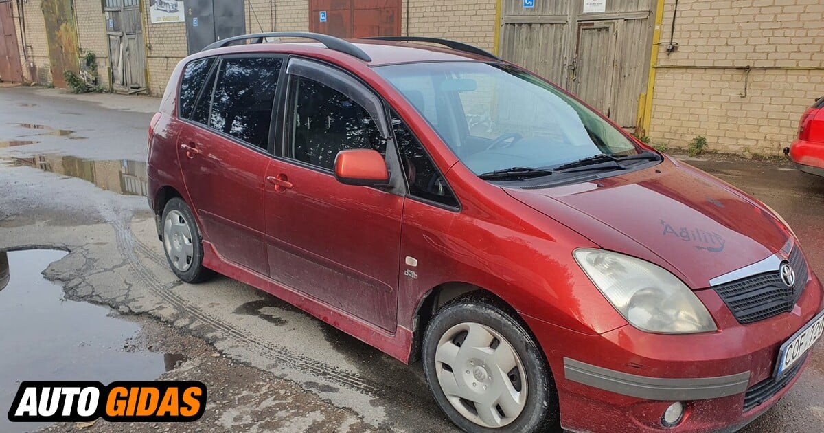 Toyota corolla verso 2002