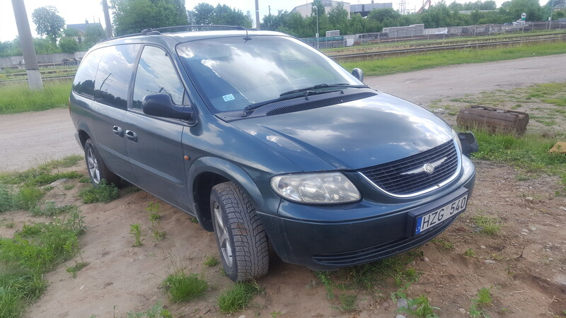 Photo 3 - Chrysler Grand Voyager III 2001 y parts