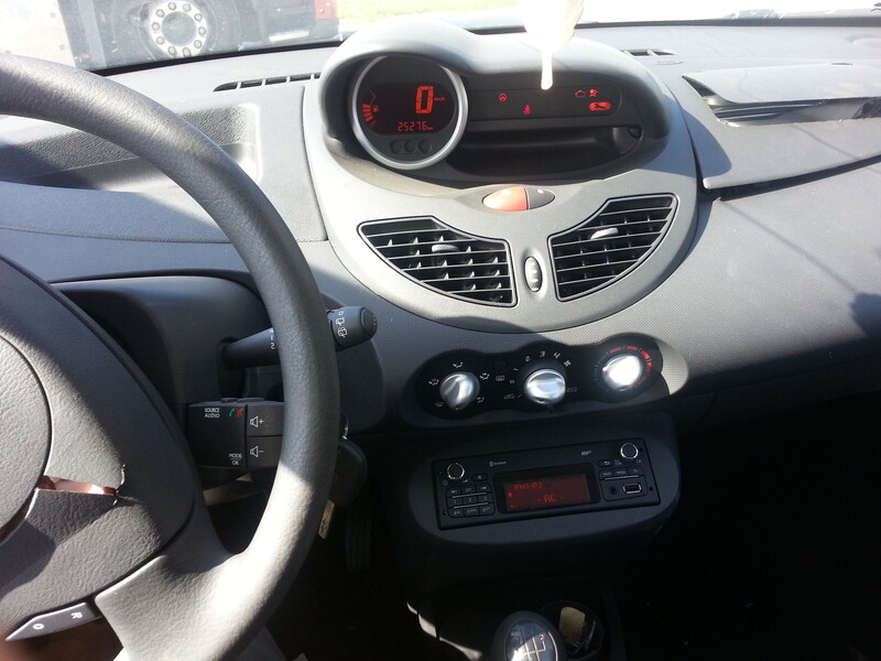 Nuotrauka 12 - Renault Twingo II 2012 m