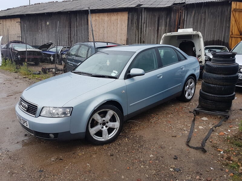 Фотография 2 - Audi A4 B6 ALT 2002 г запчясти