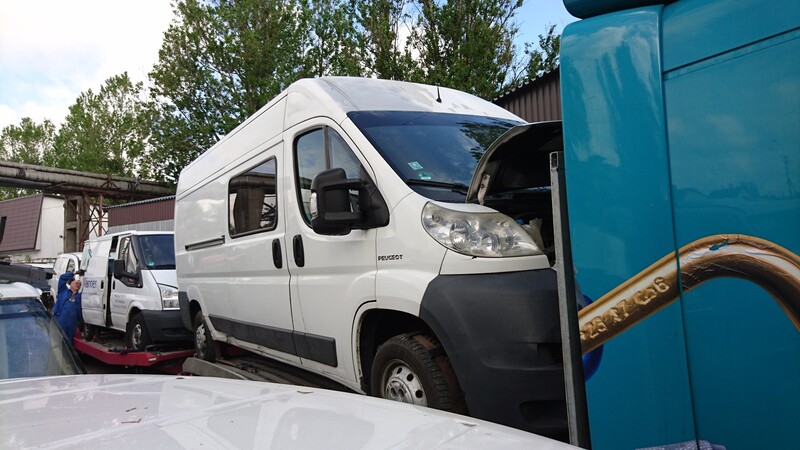 Photo 2 - Peugeot Boxer 2008 y parts