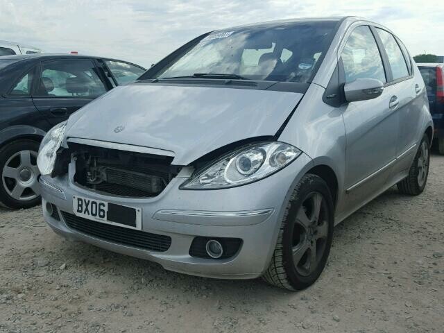 Photo 7 - Mercedes-Benz A 180 W169 2006 y parts