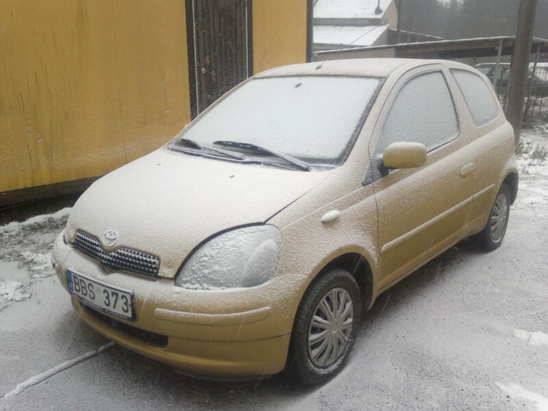 Photo 3 - Toyota Yaris I 2003 y parts