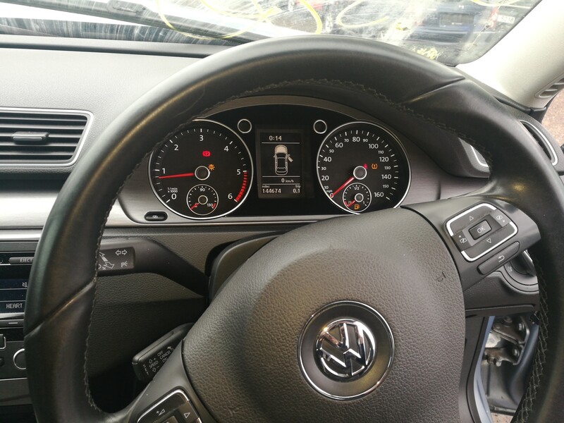 Nuotrauka 3 - Volkswagen Passat 2011 m dalys