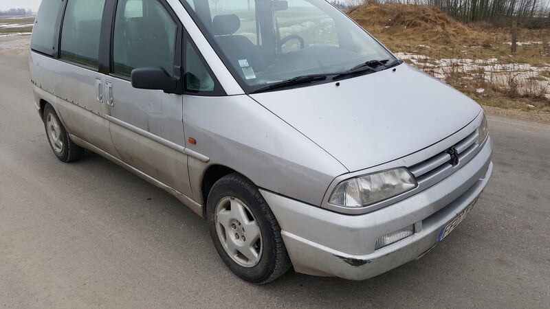 Photo 2 - Peugeot 806 1997 y parts