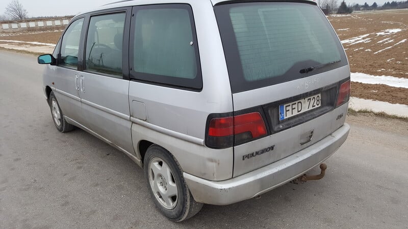 Photo 4 - Peugeot 806 1997 y parts