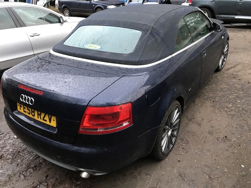 Photo 2 - Audi Cabriolet 2008 y parts