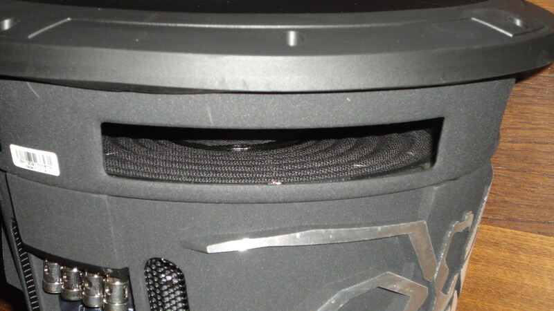 Photo 7 - Soundstream R1.122 Subwoofer Speaker