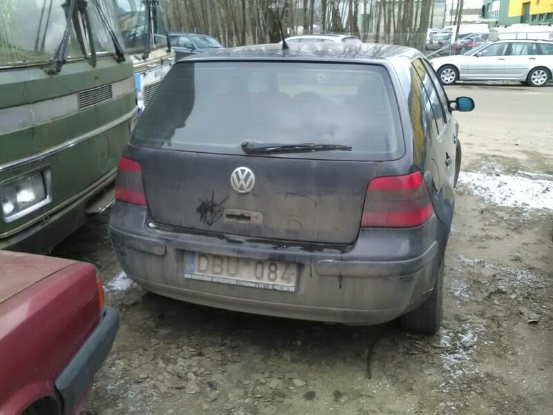 Photo 5 - Volkswagen Golf IV 1999 y parts