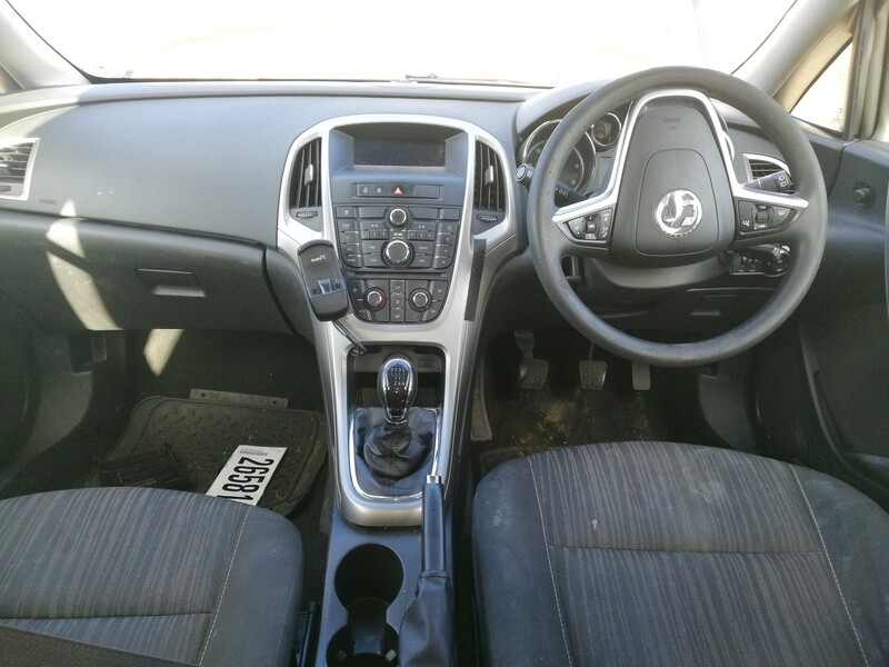 Фотография 11 - Opel Astra III 2011 г запчясти