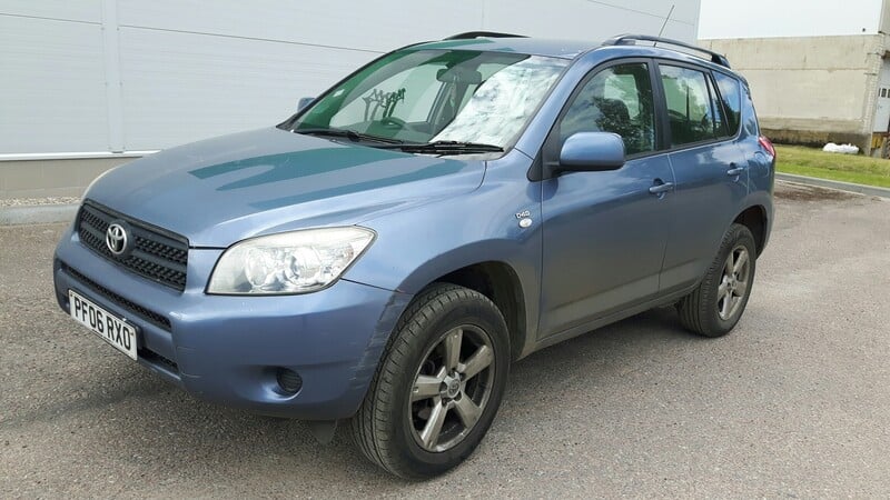 Photo 1 - Toyota Rav4 III 2007 y parts