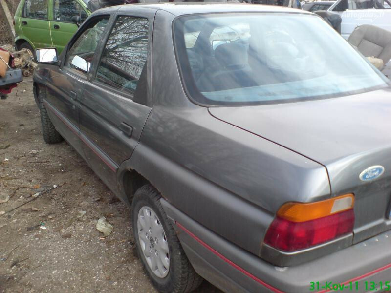 Photo 2 - Ford Orion 1991 y parts