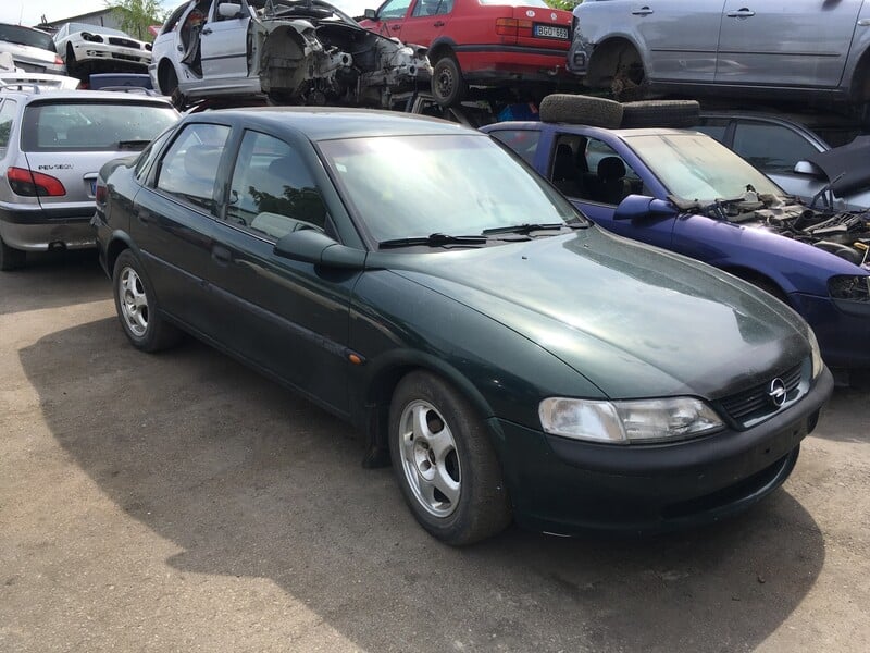 Фотография 6 - Opel Vectra 1998 г запчясти