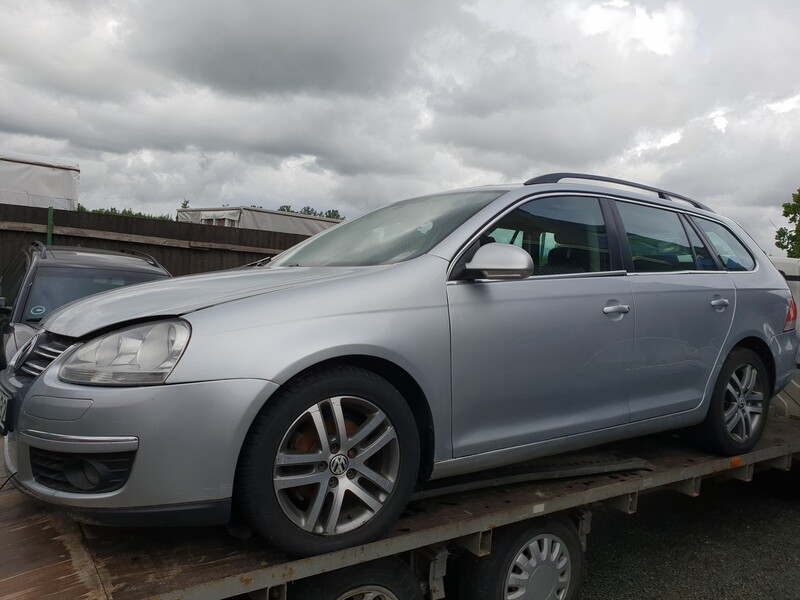 Volkswagen Golf 2009 m dalys