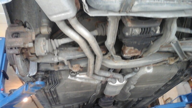 Photo 12 - Bmw 525 E34  125kw be duju 1988 y parts