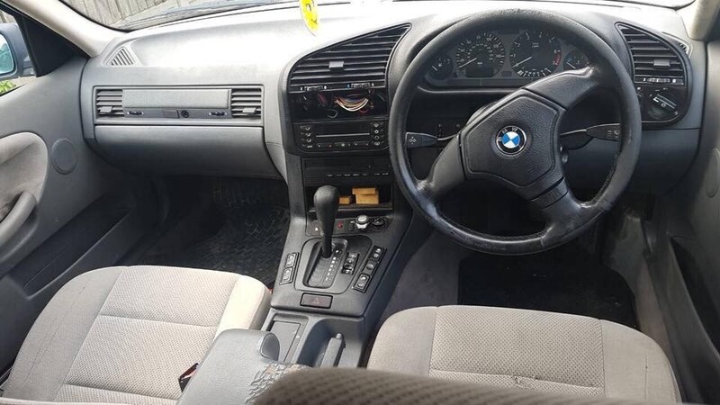 Photo 3 - Bmw 323 E36 1998 y parts