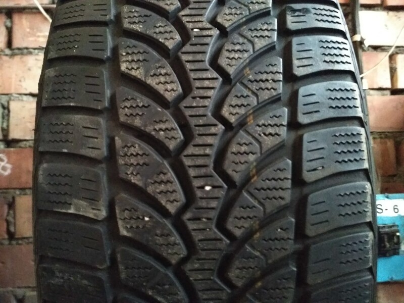 Photo 4 - SU C RAIDE R17C universal tyres minivans