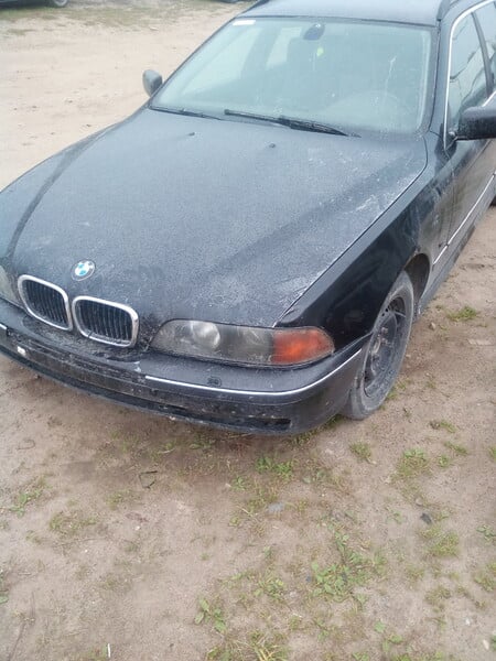 Nuotrauka 1 - Bmw 530 E39 2000 m dalys