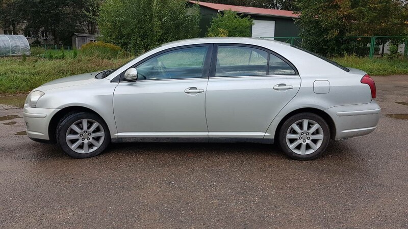 Photo 11 - Toyota Avensis II 2007 y parts