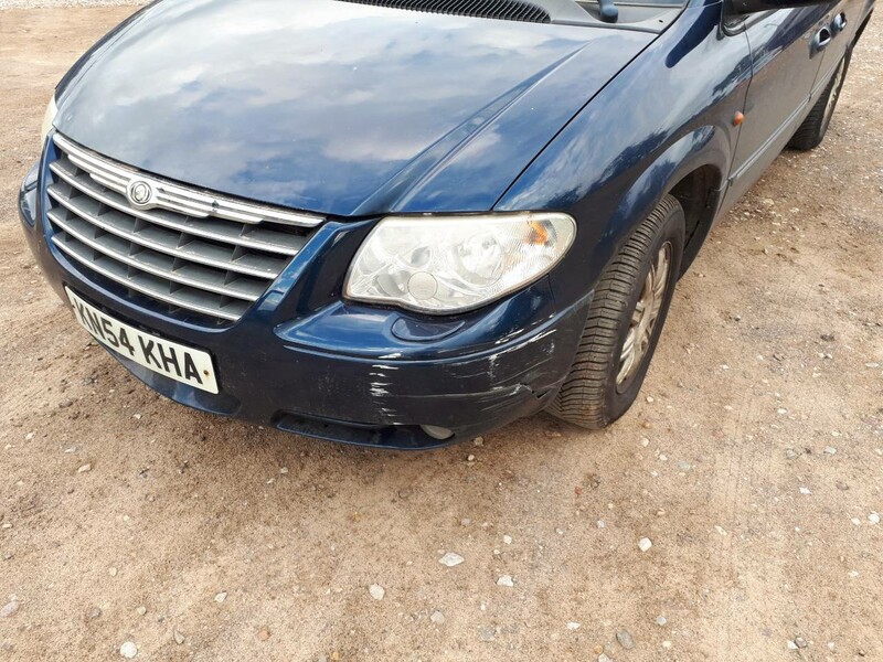 Photo 3 - Chrysler Grand Voyager III 2005 y parts