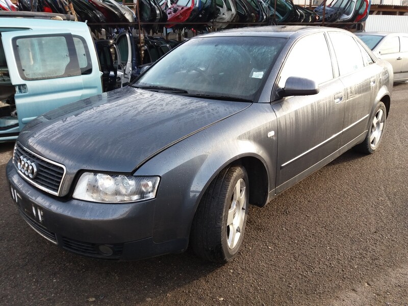 Audi A4 B6 2003 г запчясти