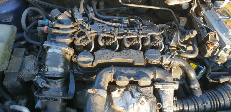 Photo 2 - Mazda 3 I 2004 y parts