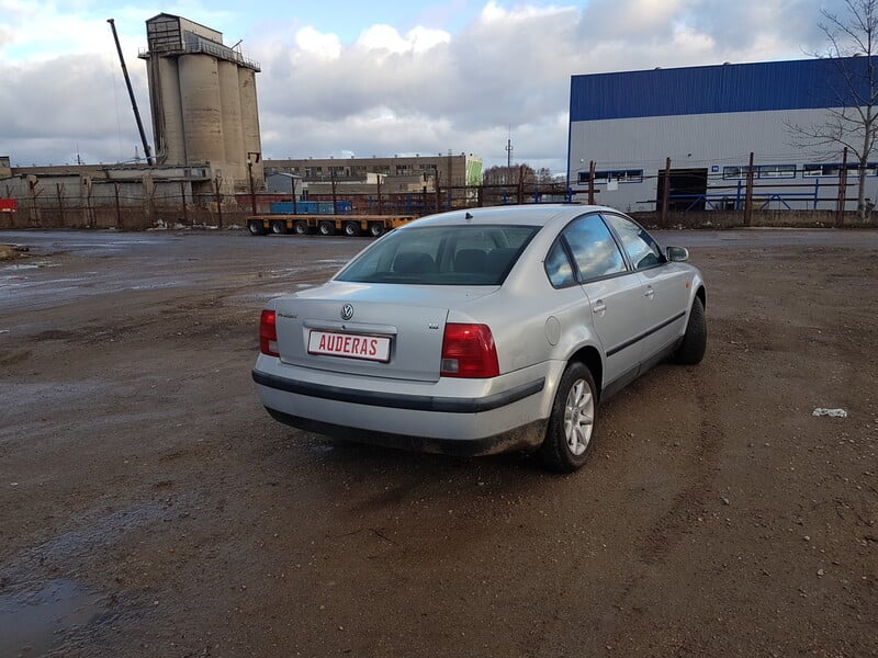 Фотография 8 - Volkswagen Passat B5 1.8 BENZINAS 92 KW 1999 г запчясти