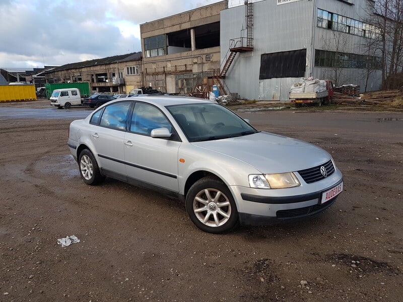 Фотография 3 - Volkswagen Passat B5 1.8 BENZINAS 92 KW 1999 г запчясти