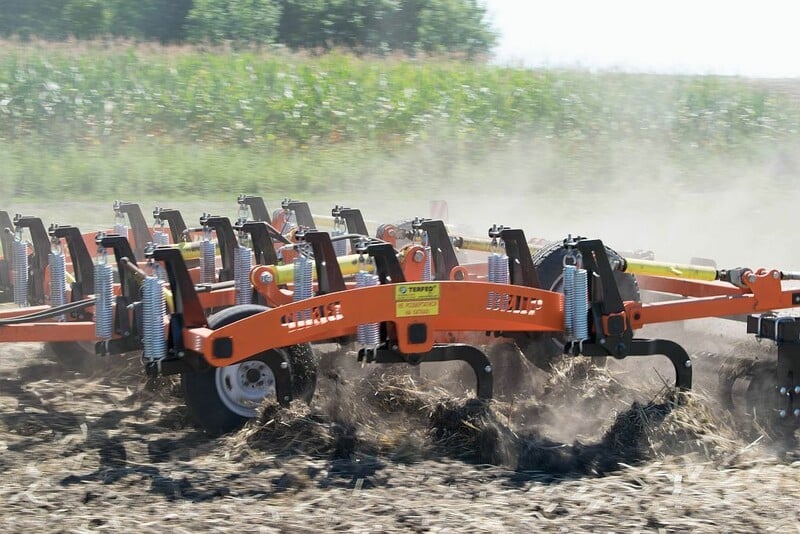 Photo 5 - 2021 y Cultivator