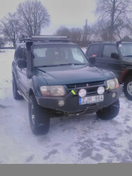 Photo 2 - Mitsubishi Pajero III 2001 y parts