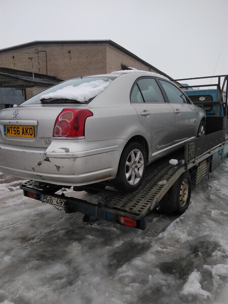 Photo 2 - Toyota Avensis II 2007 y parts
